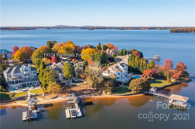 19124 Peninsula Point Dr, Cornelius, NC 28031