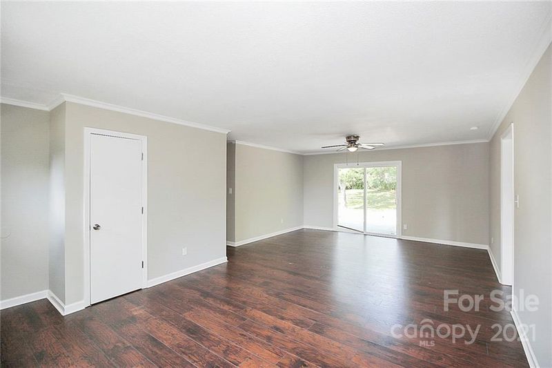 414 Avon Ave, Troutman, NC 28166