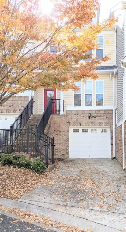 7112 Founders Club Ct, Charlotte, NC 28269