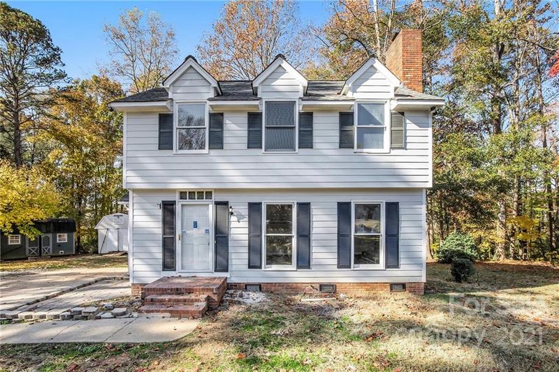 223 Wood Duck Ct, Gastonia, NC 28056