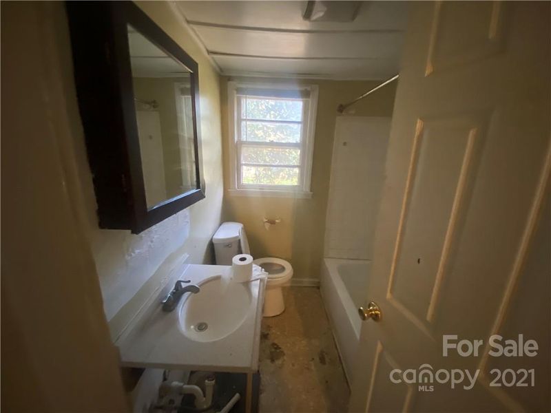7836 Carelock Cir, Charlotte, NC 28215