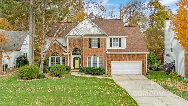 6013 Swanston Dr, Charlotte, NC 28269