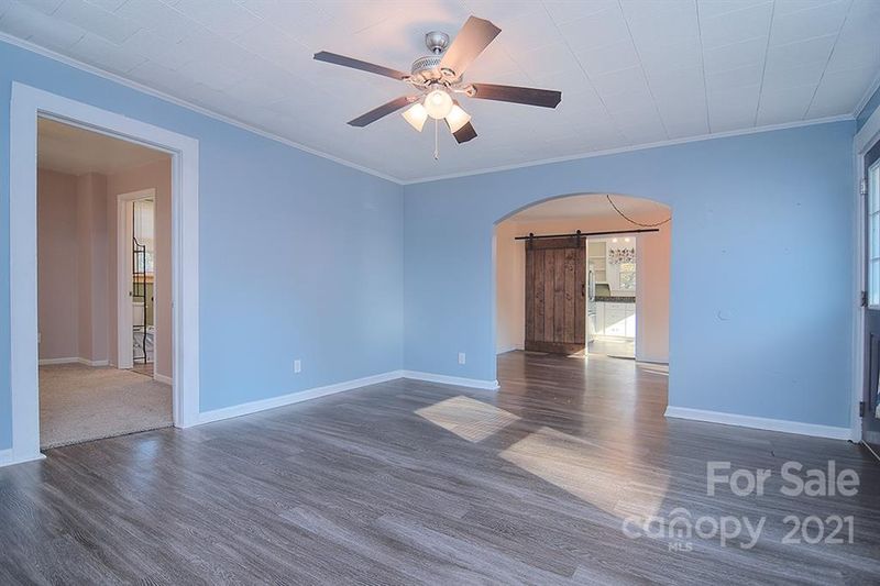 22 Walnut Ave, Concord, NC 28027