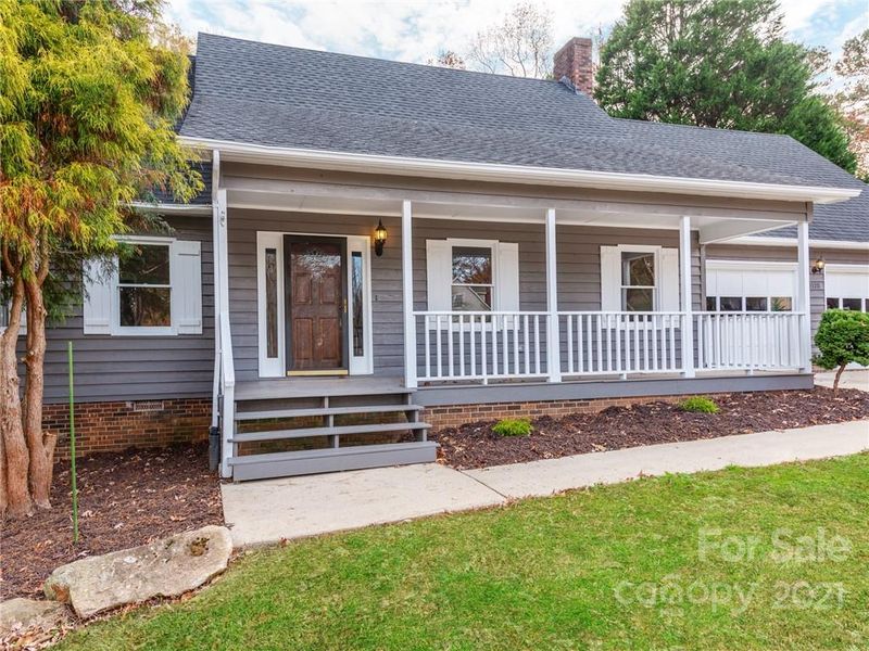 3320 15th St, Hickory, NC 28601