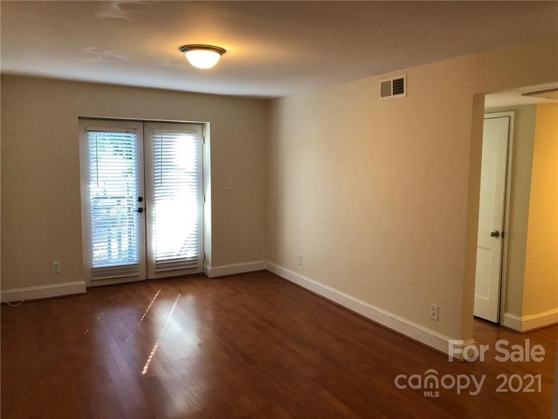 2425 Vail Ave, Charlotte, NC 28207