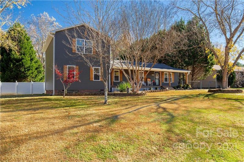 1034 Hay Row Rd, Clover, SC 29710