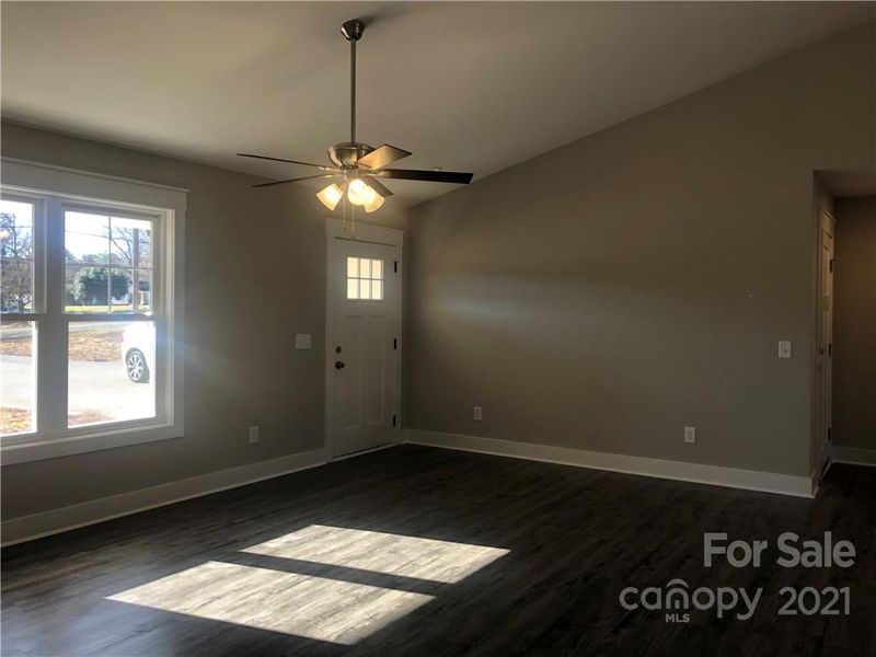 2303 Centergrove Rd, Kannapolis, NC 28083