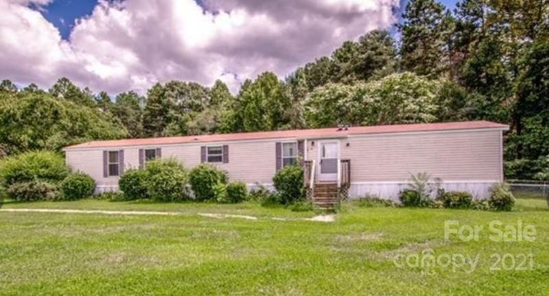 185 Fieldcrest Dr, Statesville, NC 28677