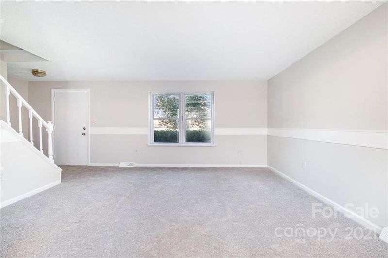 5208 Teakwood Dr, Kannapolis, NC 28083