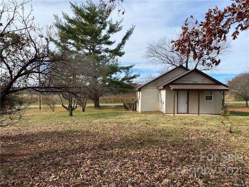 444 Cranfill Rd, Harmony, NC 28634