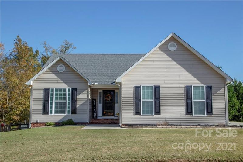 204 Jersey Blvd, Dallas, NC 28034
