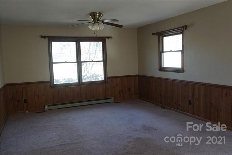 821 Crestridge Rd, Statesville, NC 28677
