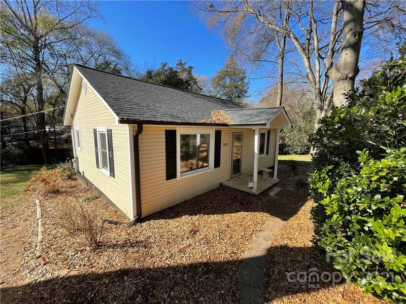 816 Fargo Dr, Concord, NC 28027