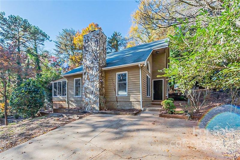 4059 Point Clear Dr, Tega Cay, SC 29708