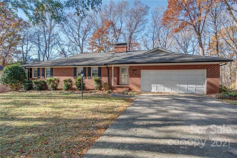 2404 Denise Dr, Gastonia, NC 28056