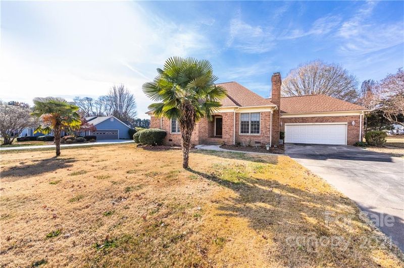 374 Canvasback Rd, Mooresville, NC 28117