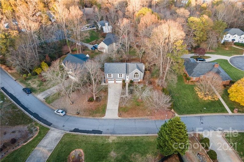 3124 5th Street Pl NE, Hickory, NC 28601