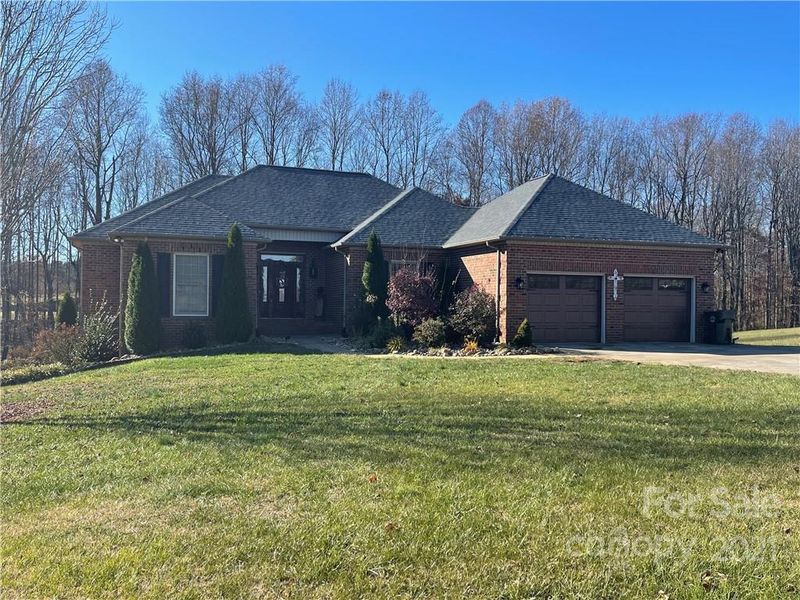 104 Thistle Ct, Cherryville, NC 28021