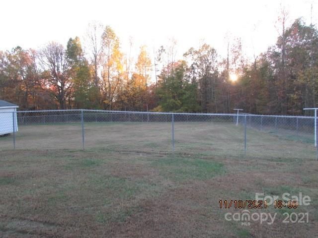 102 Allen St, Cherryville, NC 28021