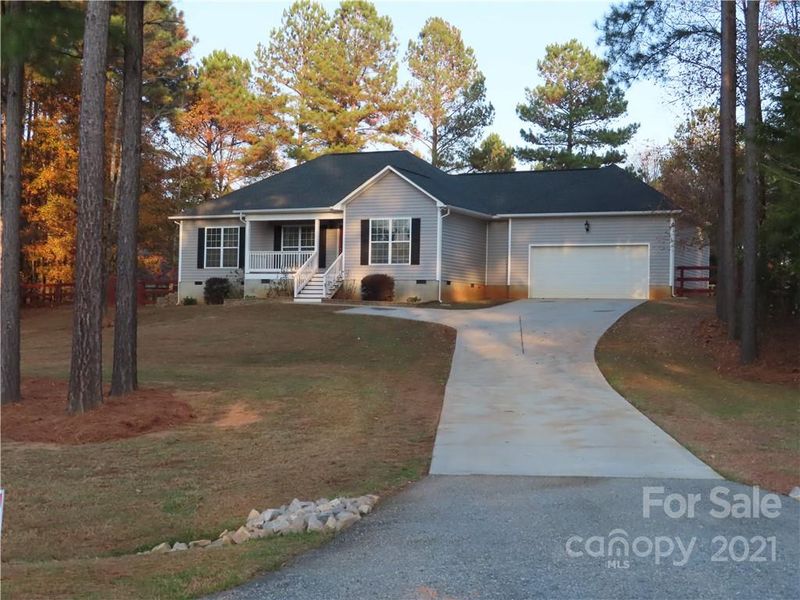 1189 Bicycle Ct, York, SC 29745