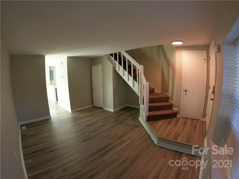 8104 Circle Tree Ln, Charlotte, NC 28277