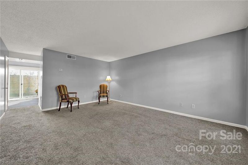 1840 Progress Ln #D, Charlotte, NC 28205