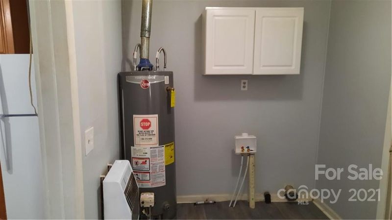 402 N Boyd St, Gastonia, NC 28052