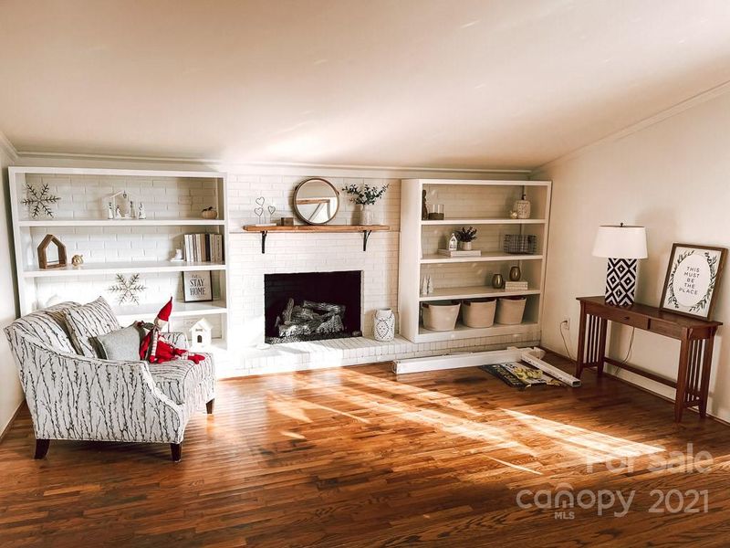 502 8th Ave SW, Conover, NC 28613