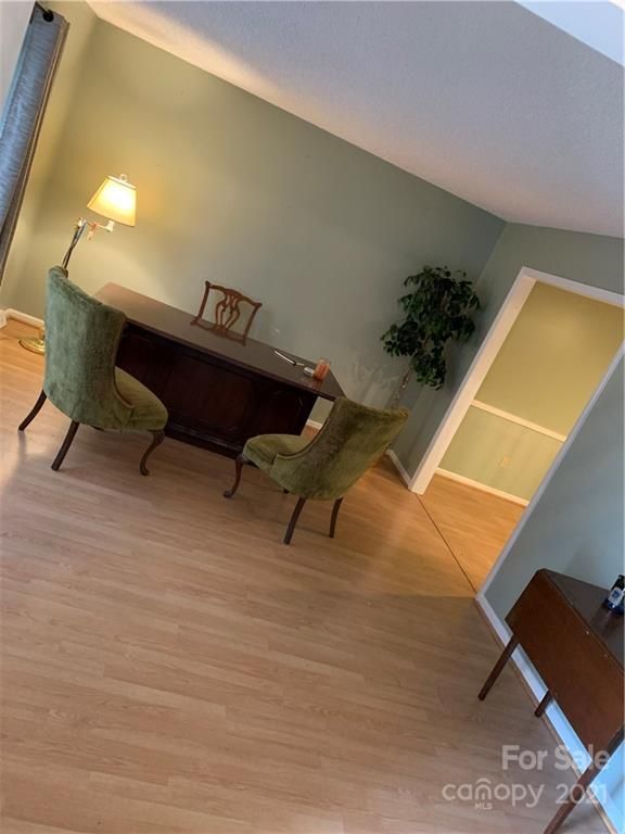 1416 Painter Pl, Charlotte, NC 28212
