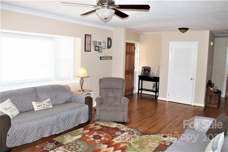 642 Bridle Path Trl, Gastonia, NC 28054