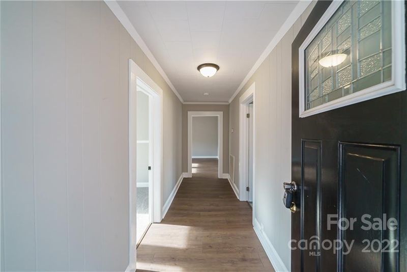 323 Doster Ave, Mooresville, NC 28115