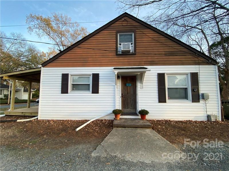 176 Spring St, Concord, NC 28025