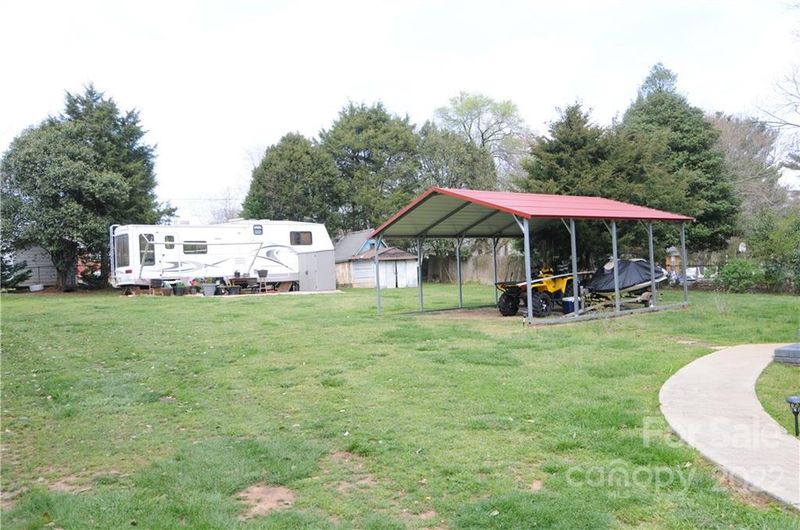 2847 Highland Dr, Lincolnton, NC 28092