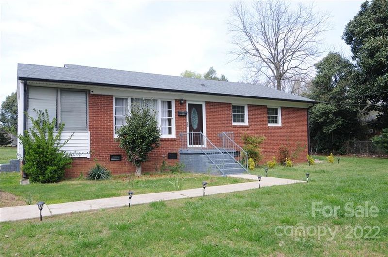 2847 Highland Dr, Lincolnton, NC 28092