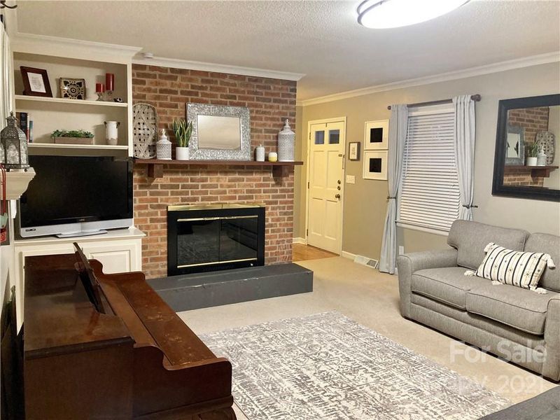 9234 Mountain Aire Cir, Charlotte, NC 28214