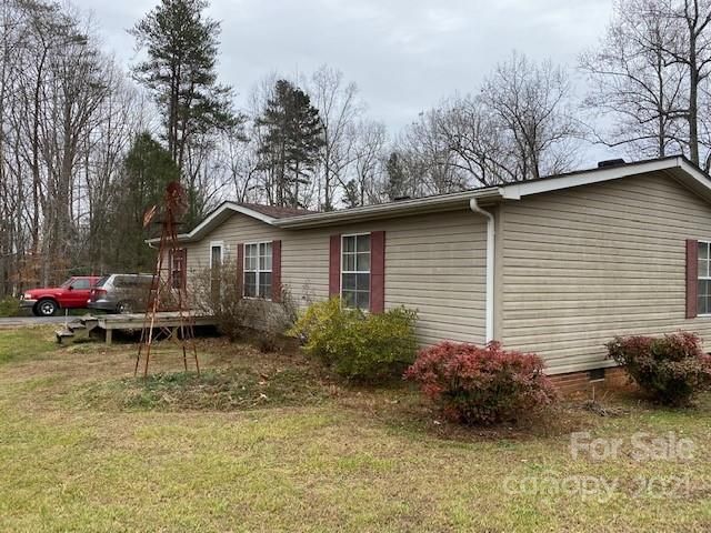 934 Eufola Rd, Statesville, NC 28677