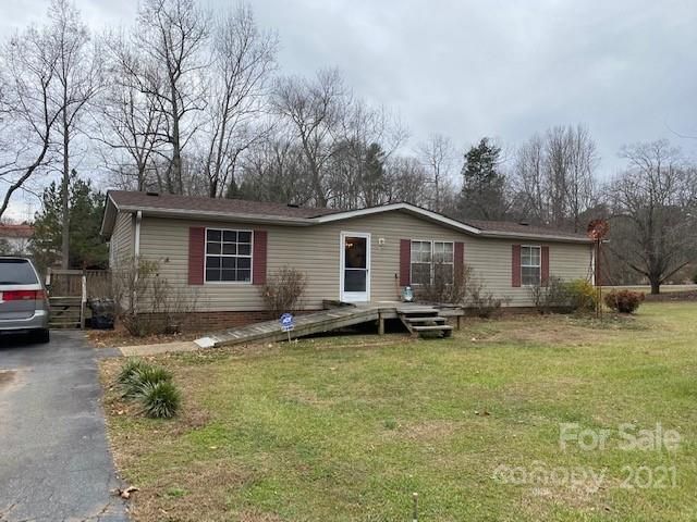 934 Eufola Rd, Statesville, NC 28677