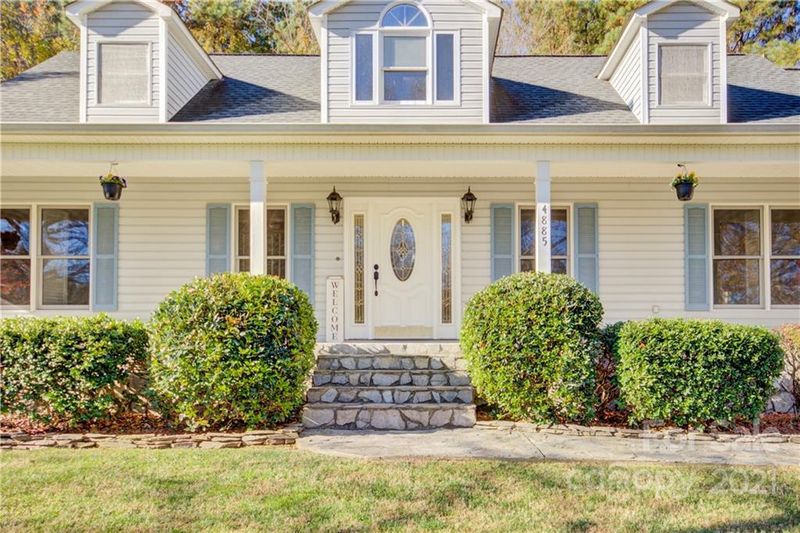 4885 Moonlite Bay Dr, Sherrills Ford, NC 28673
