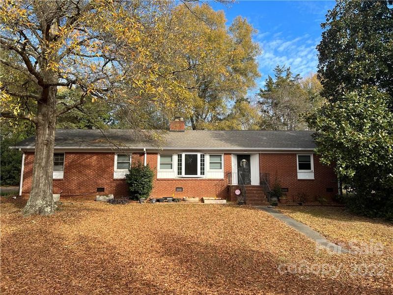 225 Shenandoah Cir, Charlotte, NC 28215
