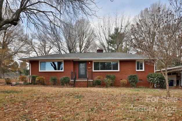 710 S Cedar St, Lincolnton, NC 28092