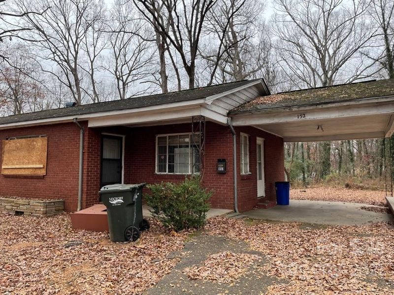 152 10th Ave SE, Hickory, NC 28602