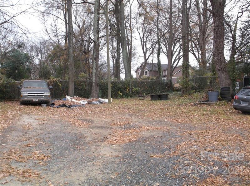 1512 Grace St, Charlotte, NC 28205