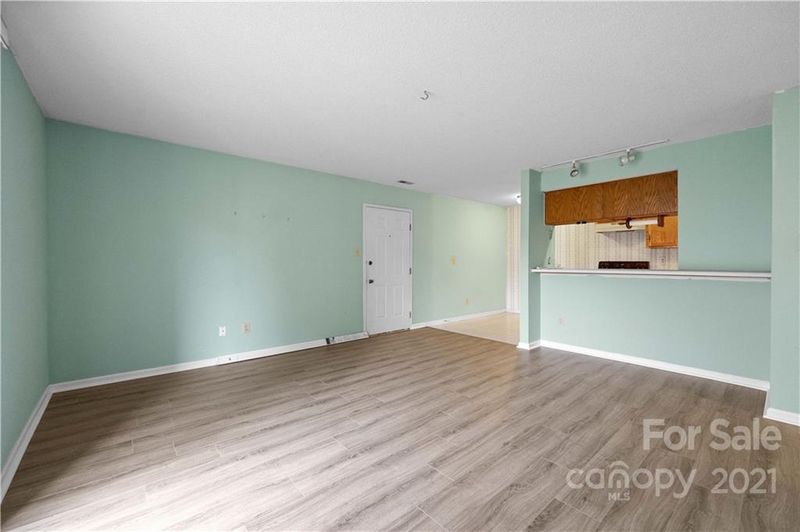 9629 Vinca Cir #J, Charlotte, NC 28213