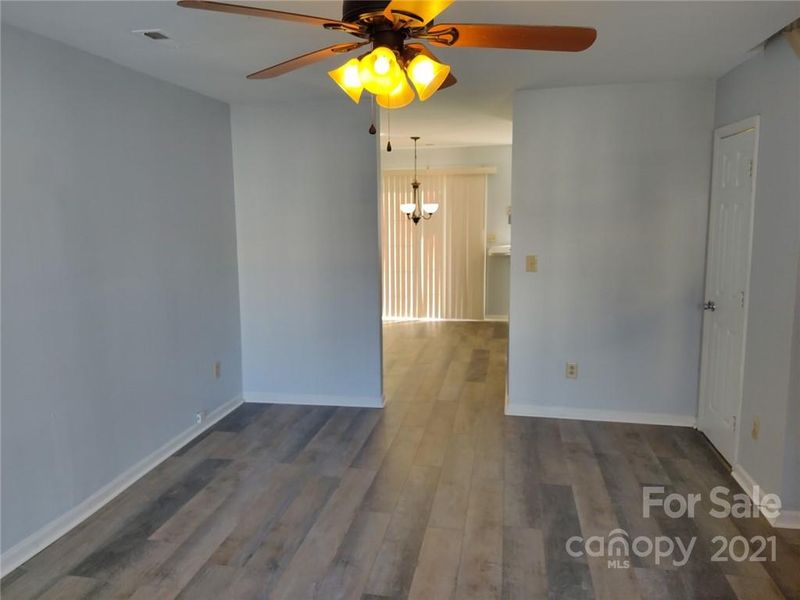 6209 Windsor Gate Ln, Charlotte, NC 28215
