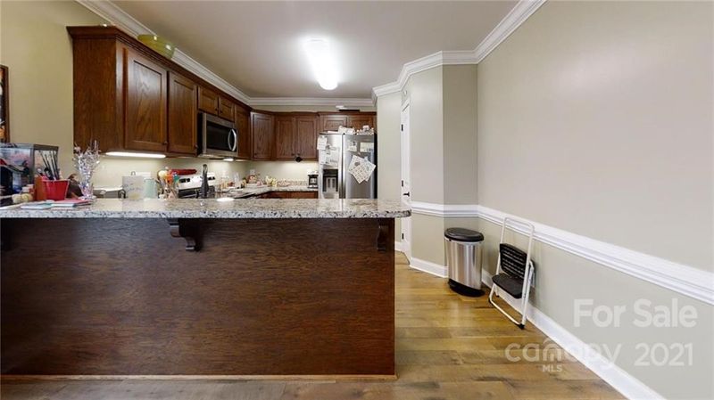 1355 Landsdowne Dr, Conover, NC 28613