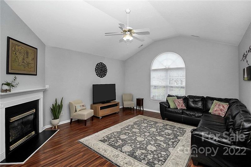 8430 Newfane Rd, Charlotte, NC 28269