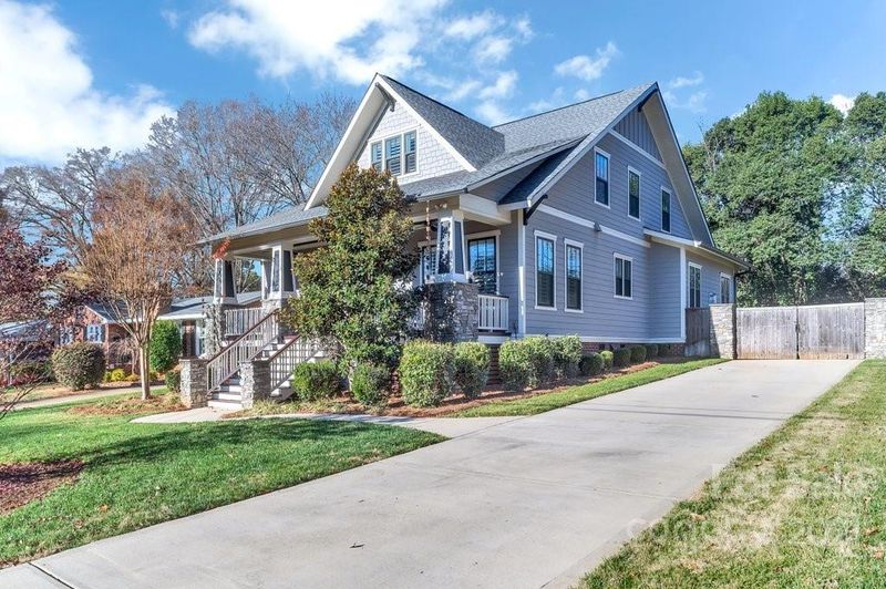 415 Bertonley Ave, Charlotte, NC 28211