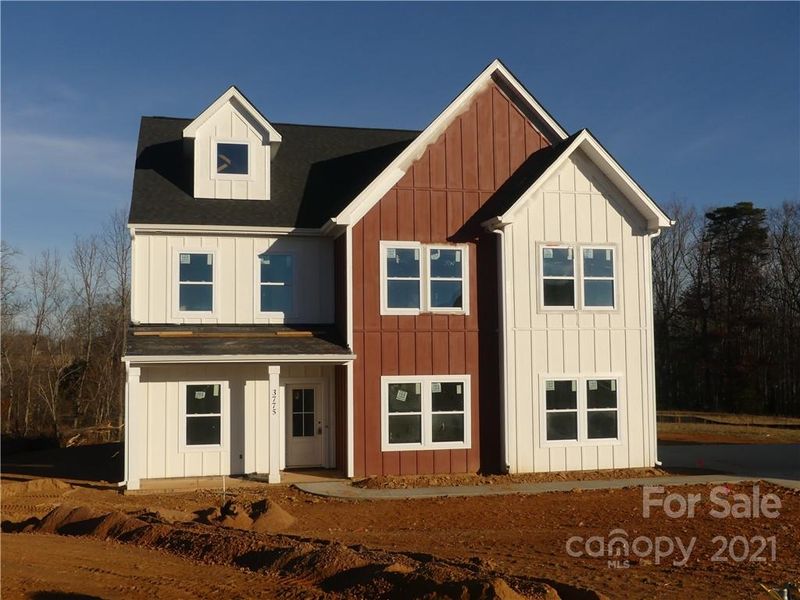 3775 Old Village Dr, Maiden, NC 28650