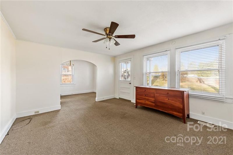 2351 Barnhardt Ave, Concord, NC 28027