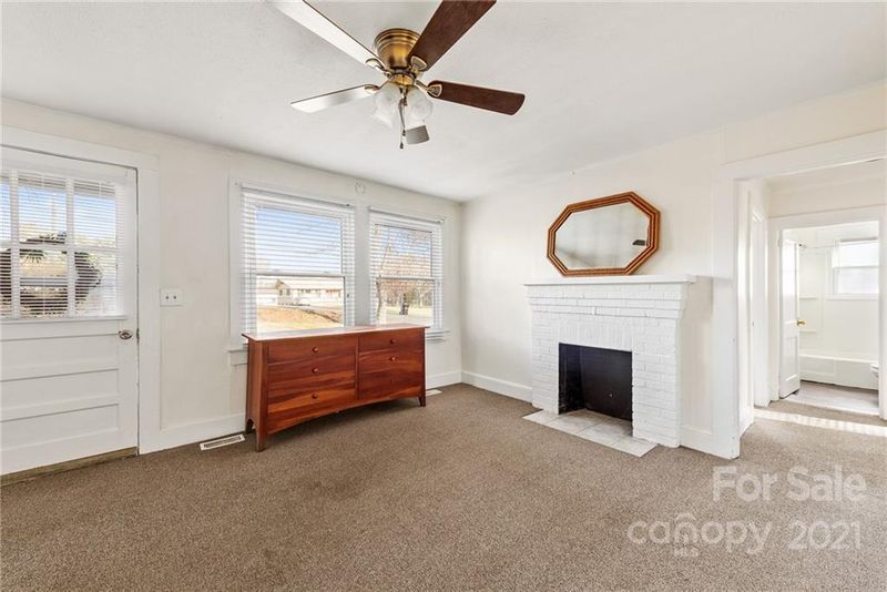 2351 Barnhardt Ave, Concord, NC 28027